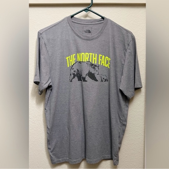 North Face Tee - Picture 4 of 4